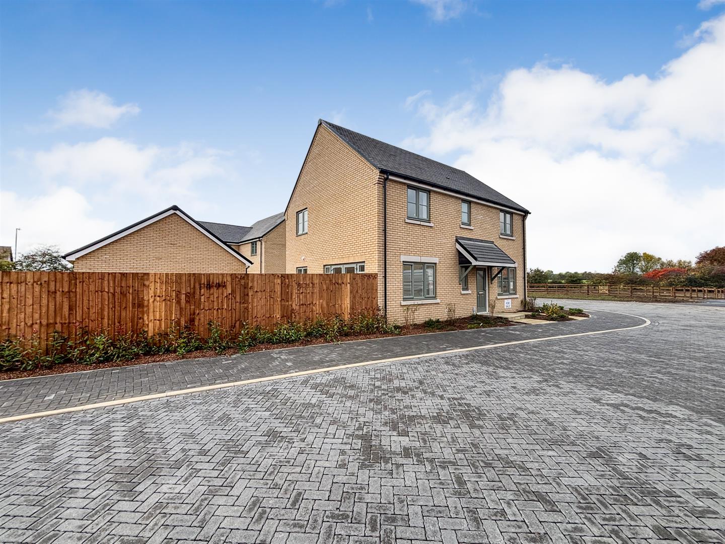 Skylark View, Upper Caldecote, Biggleswade